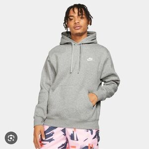 NIKE Men’s Pullover Sweater
